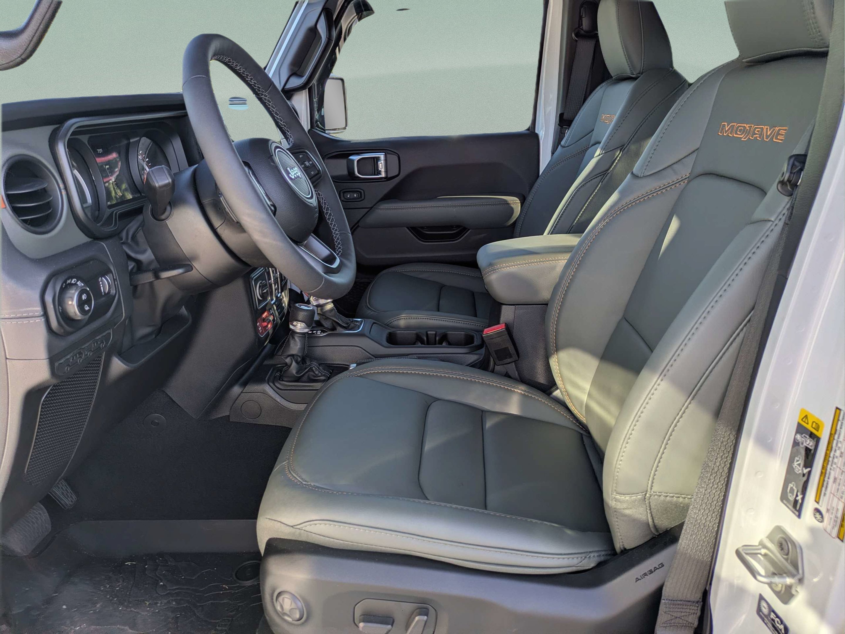 Used 2026 Bright White Clearcoat Jeep Mojave X image 18