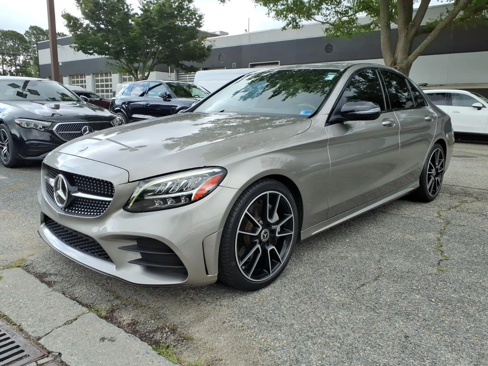 2020 Mercedes-Benz C-Class C300's photo