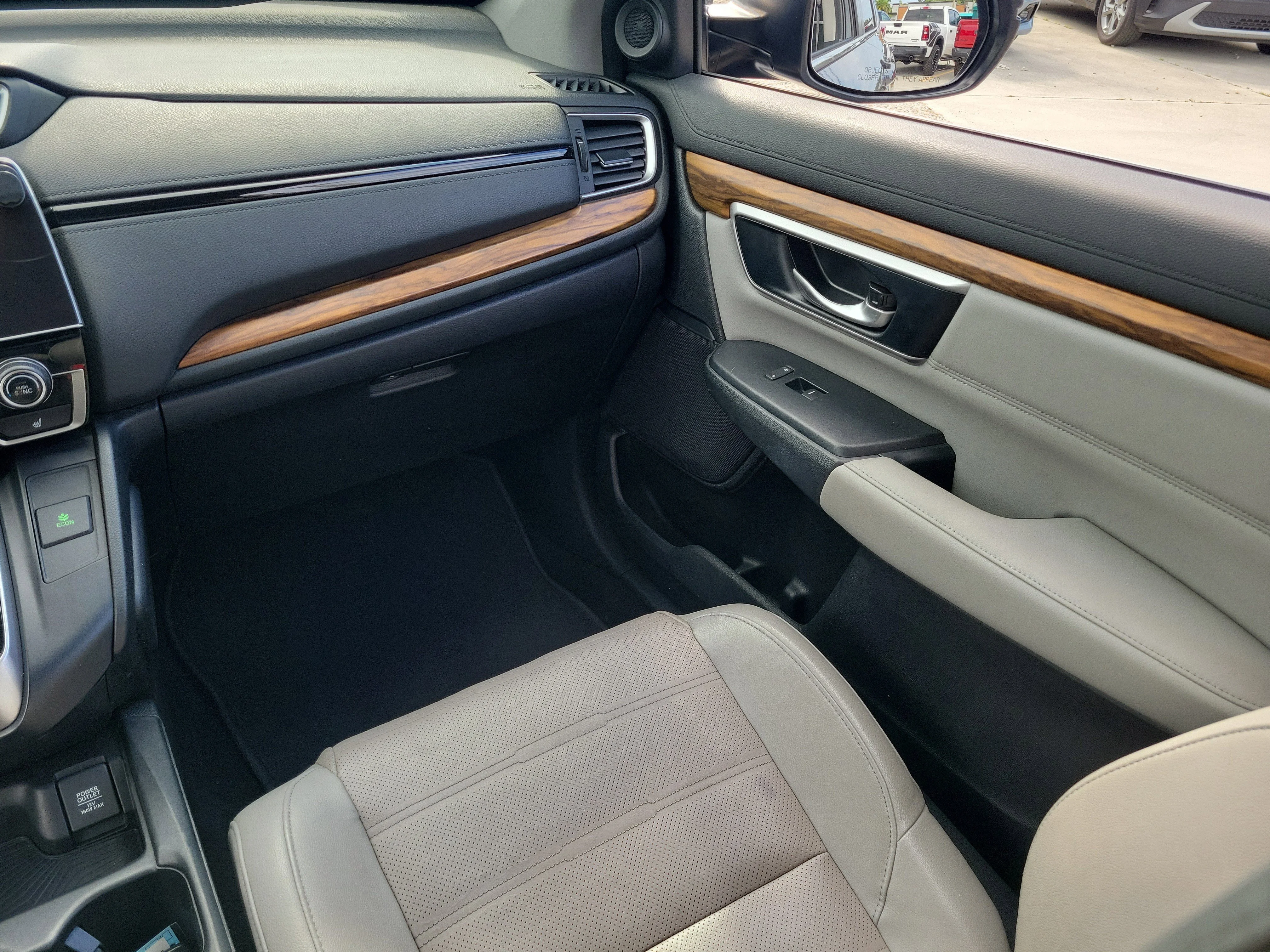 Used 2018 Gunmetal Metallic Honda EX-L image 18