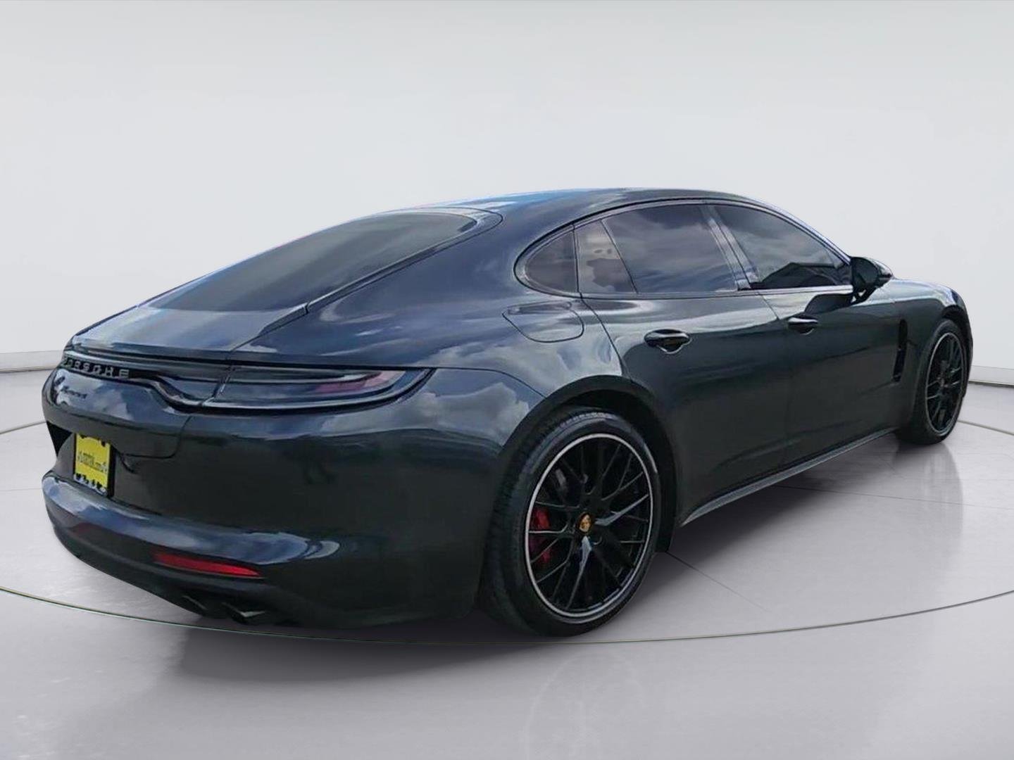 2023 Porsche Panamera Platinum Edition - 7