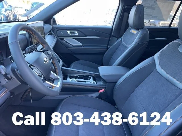 New 2026 Carbonized Gray Metallic Ford Tremor® image 7