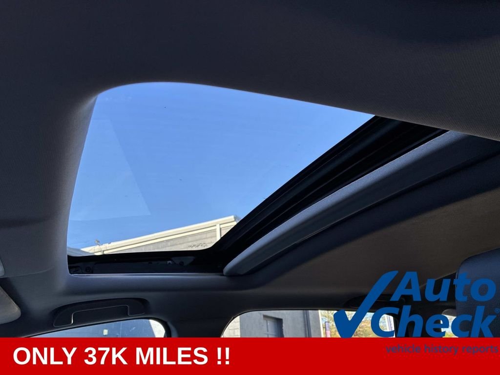 Used 2018 Black Honda EX-L image 25