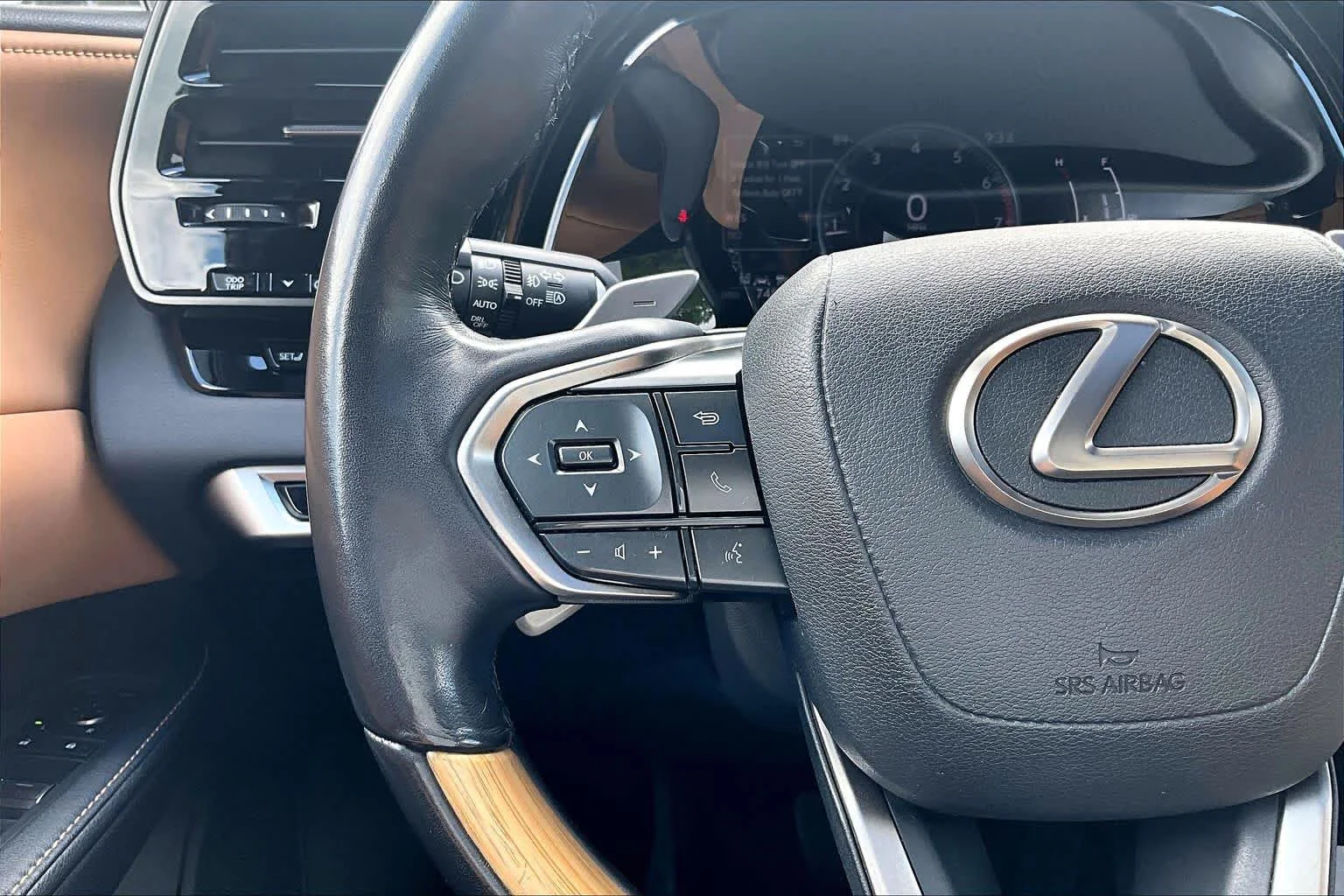 Used 2023 Caviar Lexus Premium Plus image 45