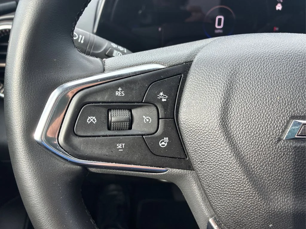 Used 2024 Green Chevrolet ACTIV image 29