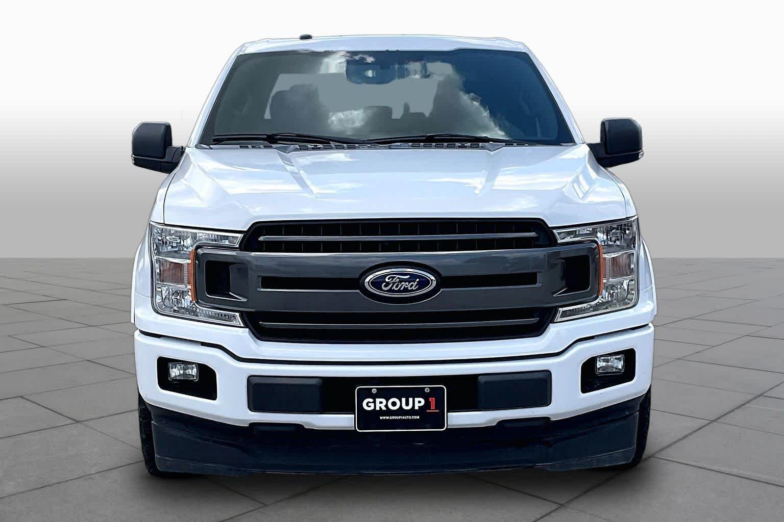 Used 2018 Oxford White Ford XLT image 4