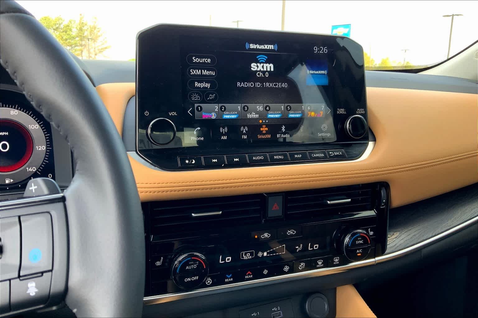 Used 2022 Pearl White Tricoat Nissan Platinum image 6
