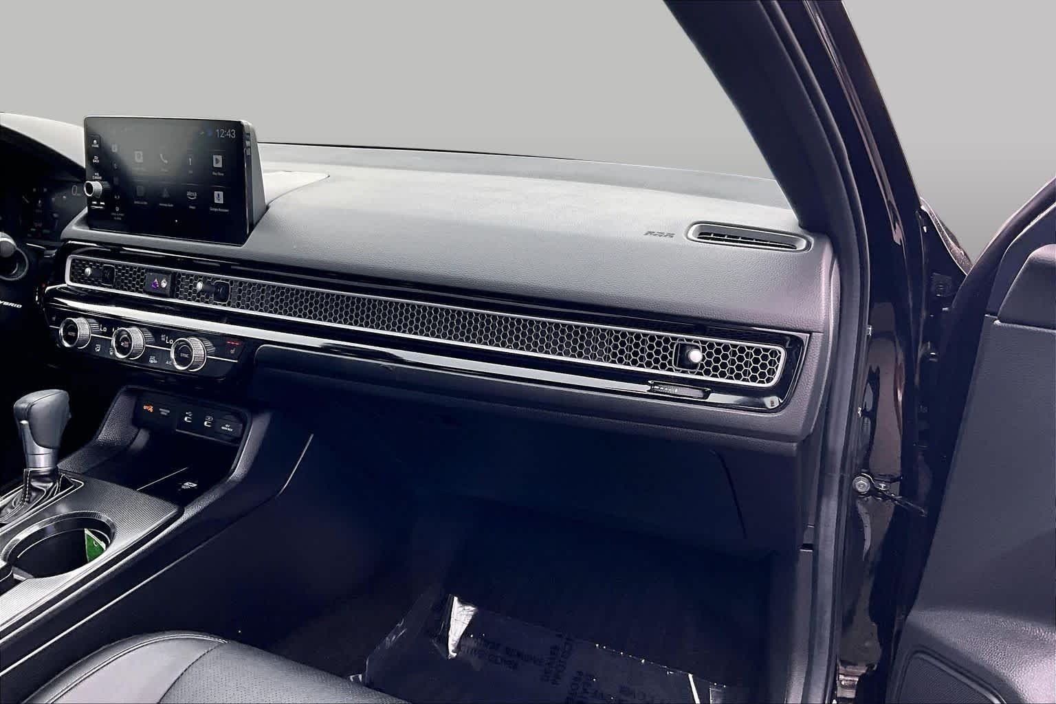 2025 Honda Civic Sport Touring - Photo 19