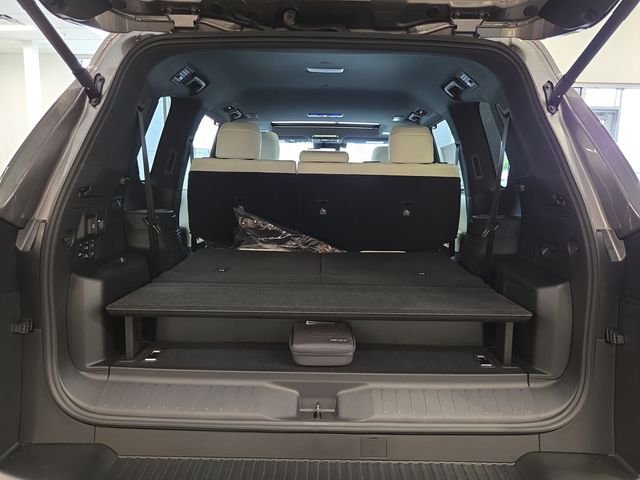 New 2026 Manganese Luster Lexus LX 700h LUXURY image 22