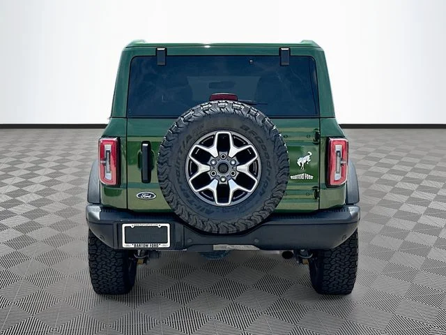 Used 2025 Green Ford Badlands image 6