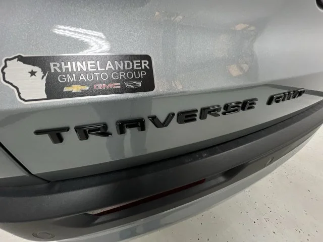 New 2027 Sterling Gray Metallic Chevrolet Z71 image 31