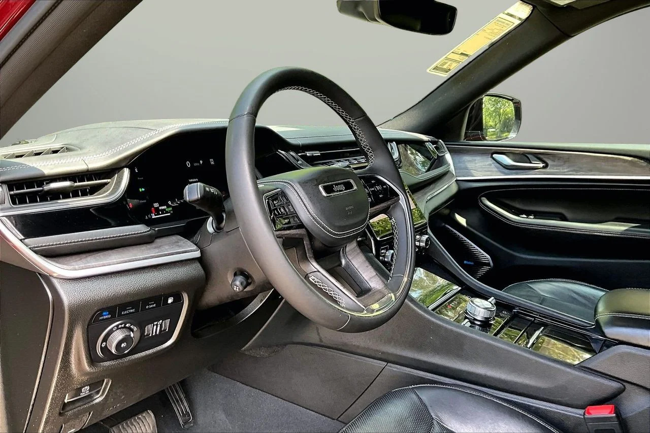 Used 2023 Red Jeep Overland 4xe image 20