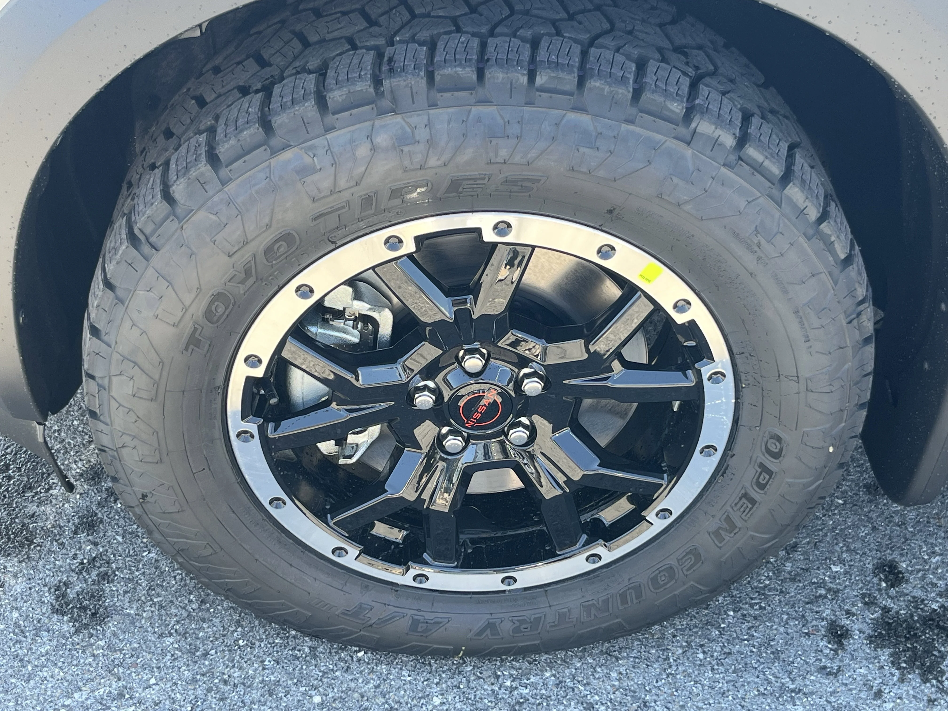 New 2026 Everest White Pearl TriCoat Nissan Rock Creek® image 10