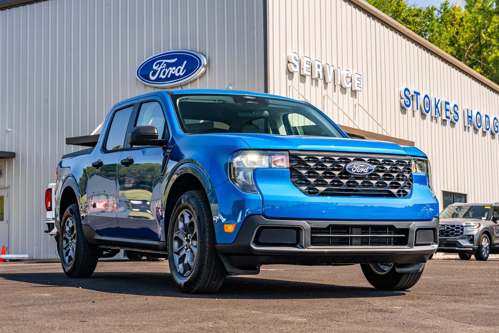 New 2026 Velocity Blue Ford XLT image 1