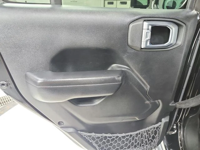 Used 2021 Black Jeep Unlimited Islander image 35