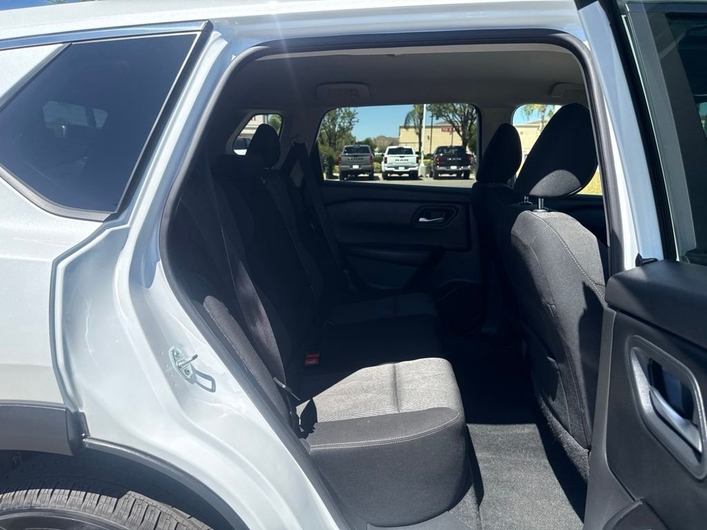 Used 2024 White Nissan SV image 23