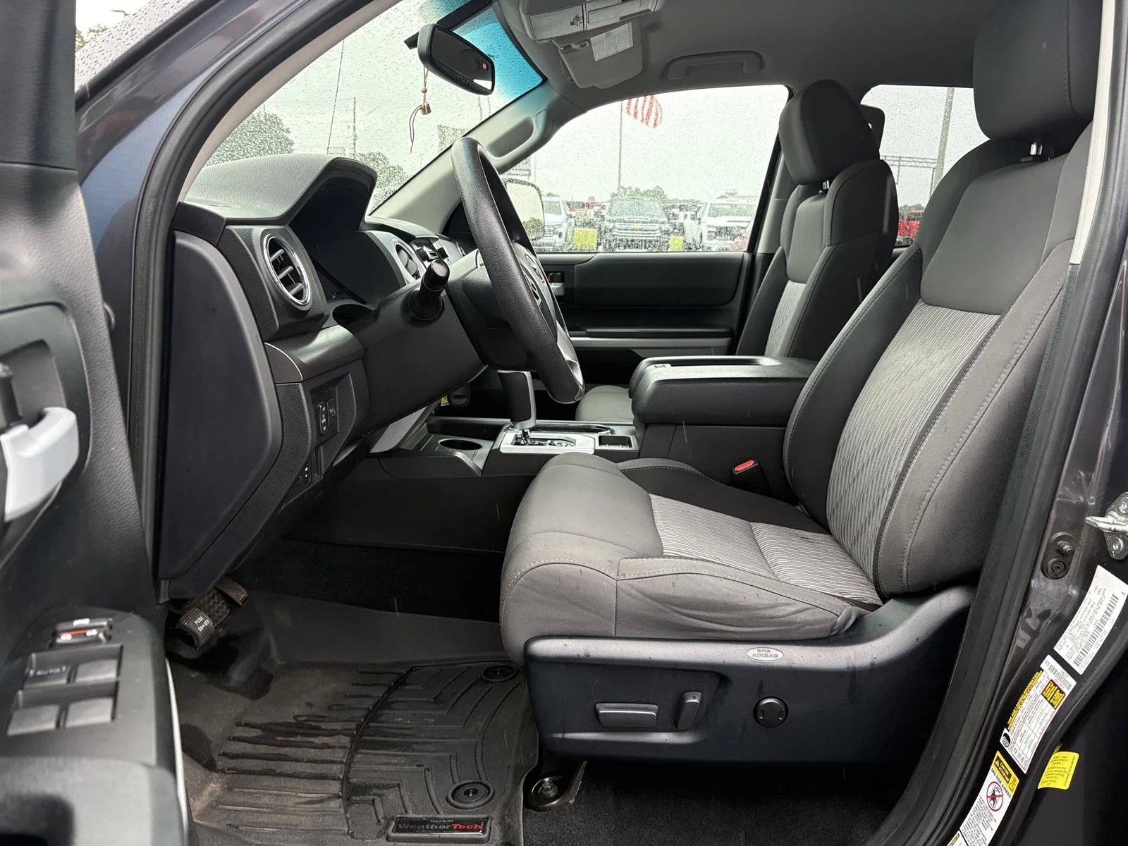 Used 2017 Gray Toyota SR5 5.7L V8 image 29