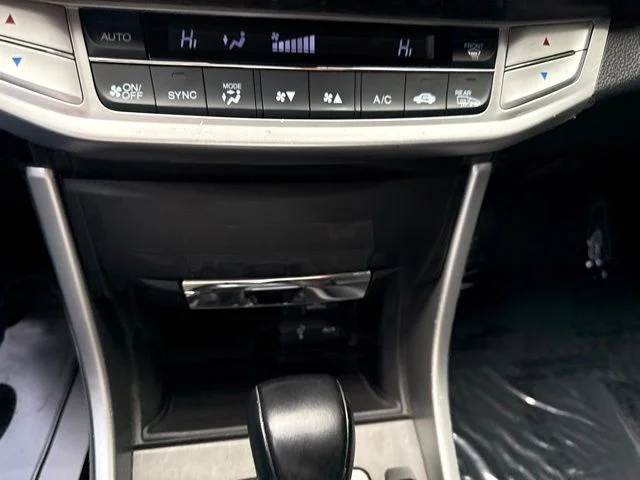 Used 2015 Gray Honda EX-L image 27