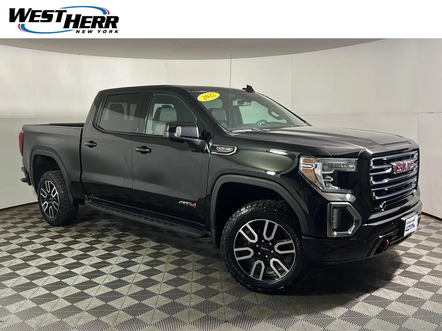 Used 2022 Onyx Black GMC AT4 image 1