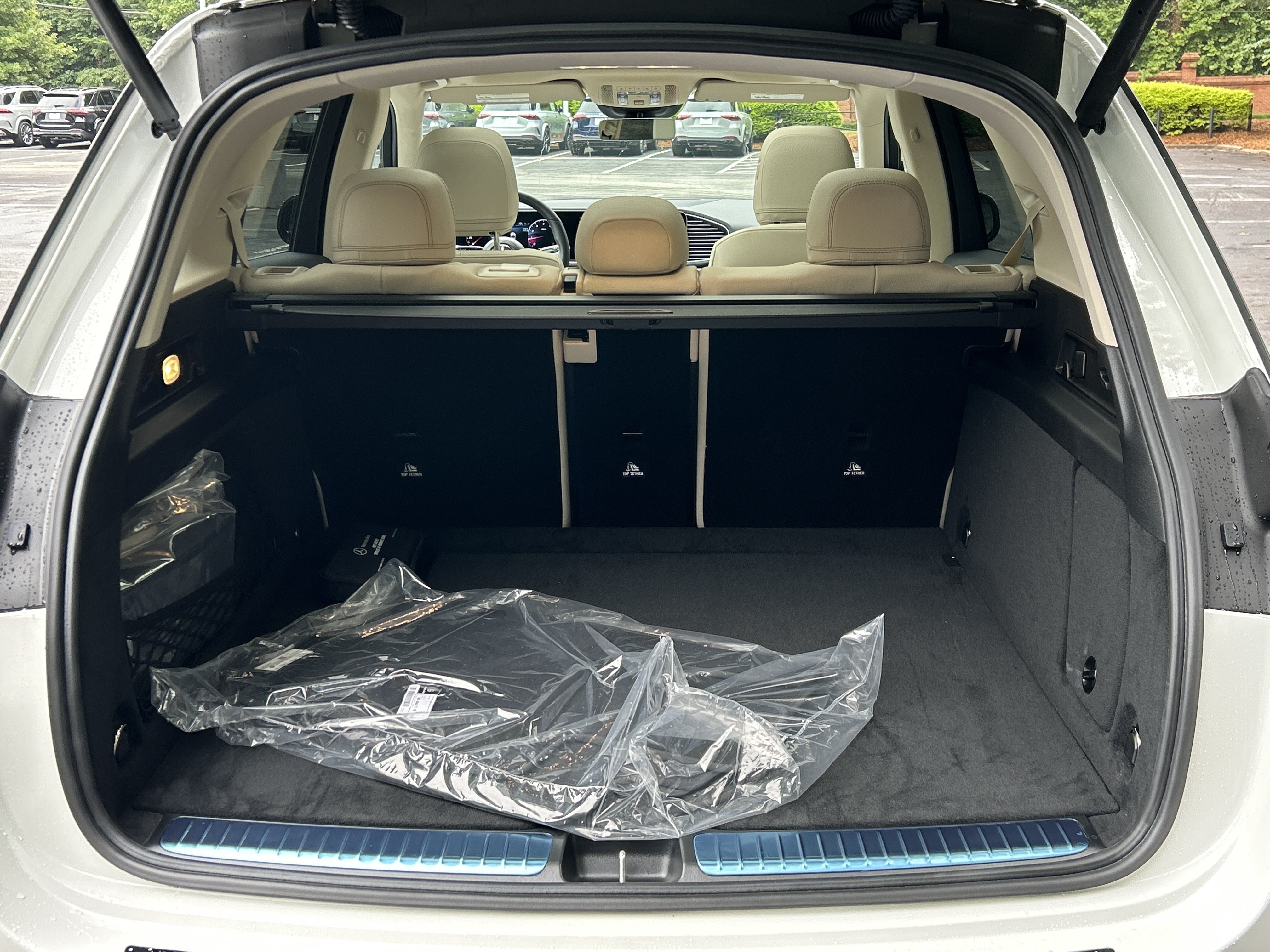 New 2026 Polar White Mercedes-Benz GLE 350 SUV image 9