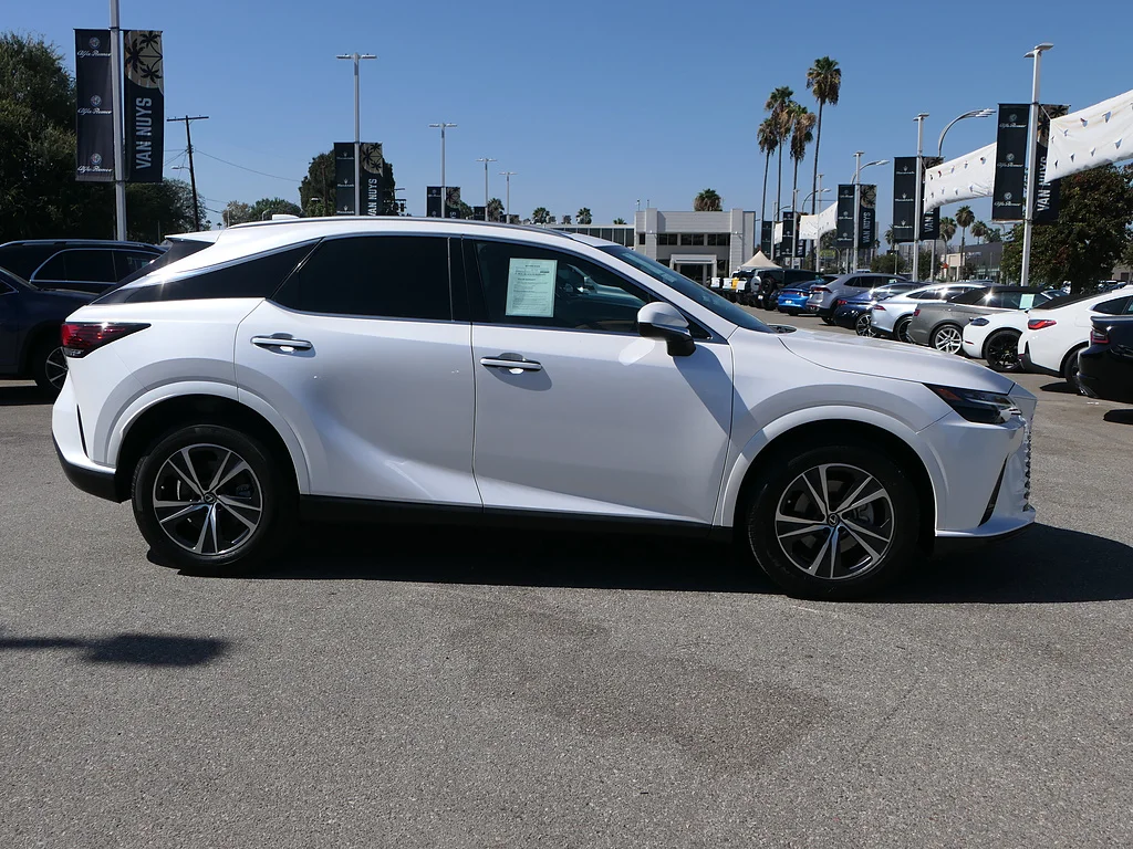 Used 2024 Eminent White Pearl Lexus Premium image 2
