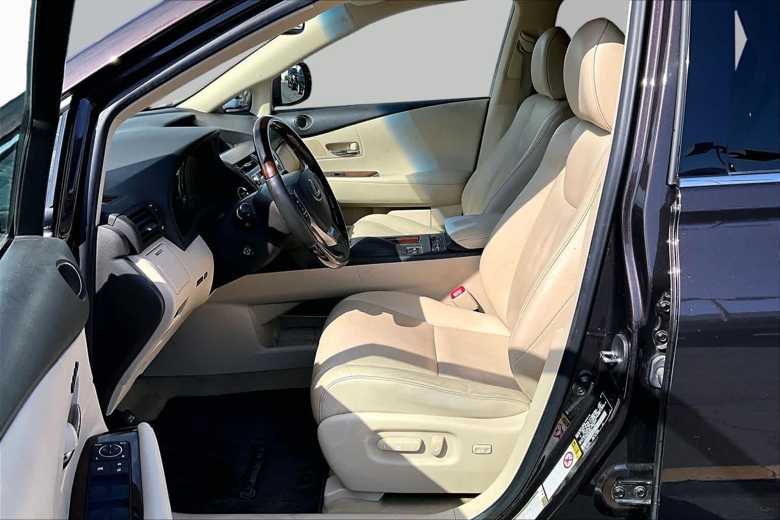 Used 2013 Fire Agate Pearl Lexus  image 7