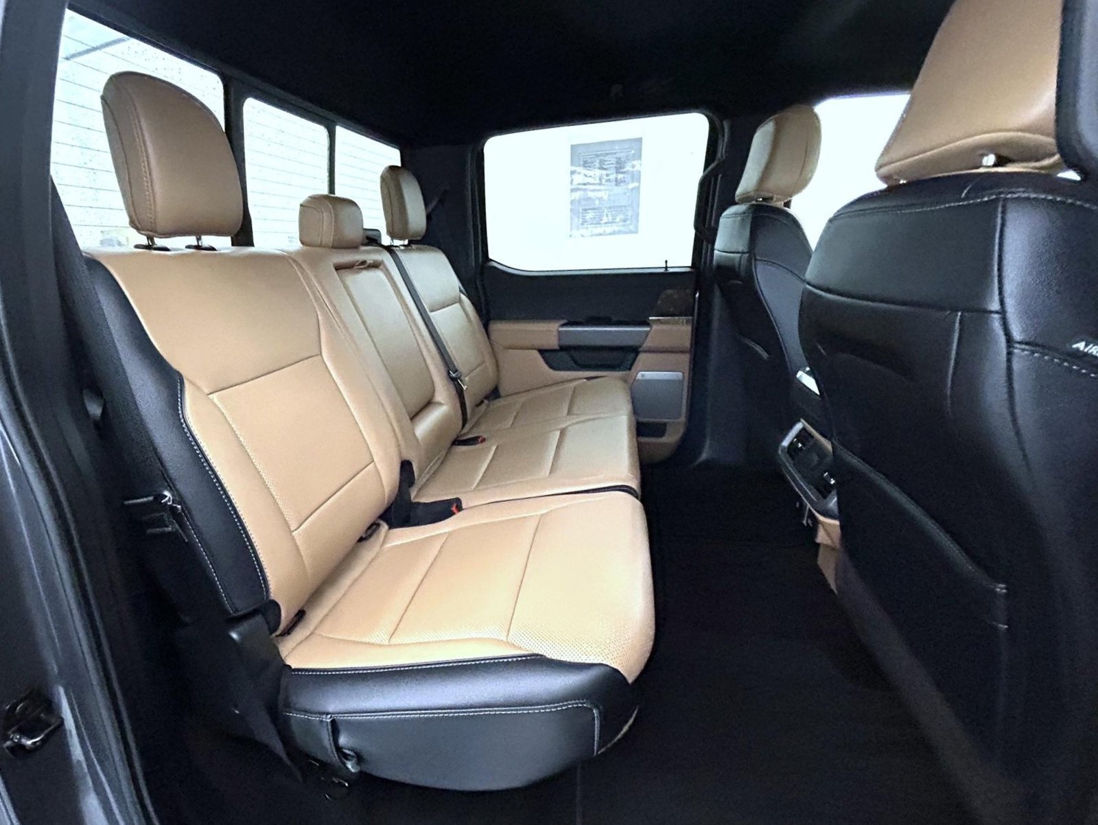 Used 2021 Gray Ford Lariat image 18