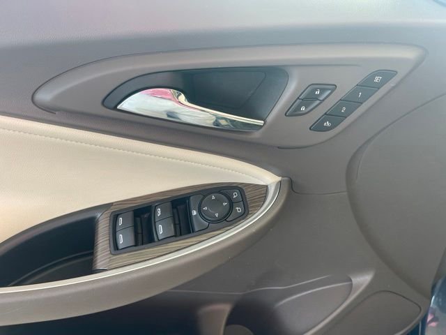 Used 2024 Blue Chevrolet LT image 17