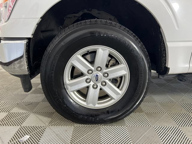 Used 2022 White Ford XL image 24