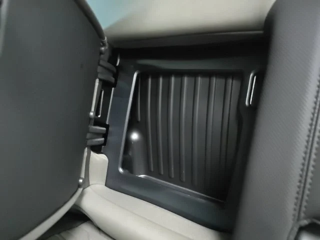 2026 Chevrolet Silverado 2500 HD ZR2 - Photo 11