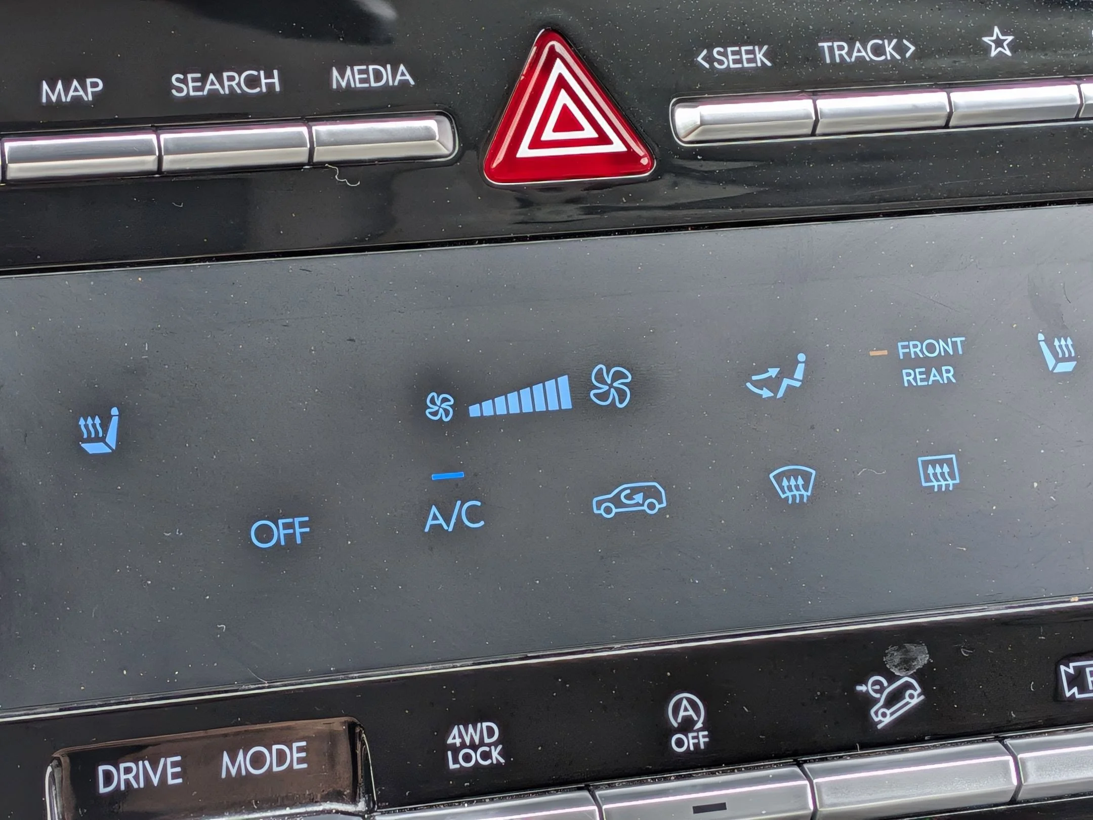 Used 2025 Shimmering Silver Pearl Hyundai SEL image 17