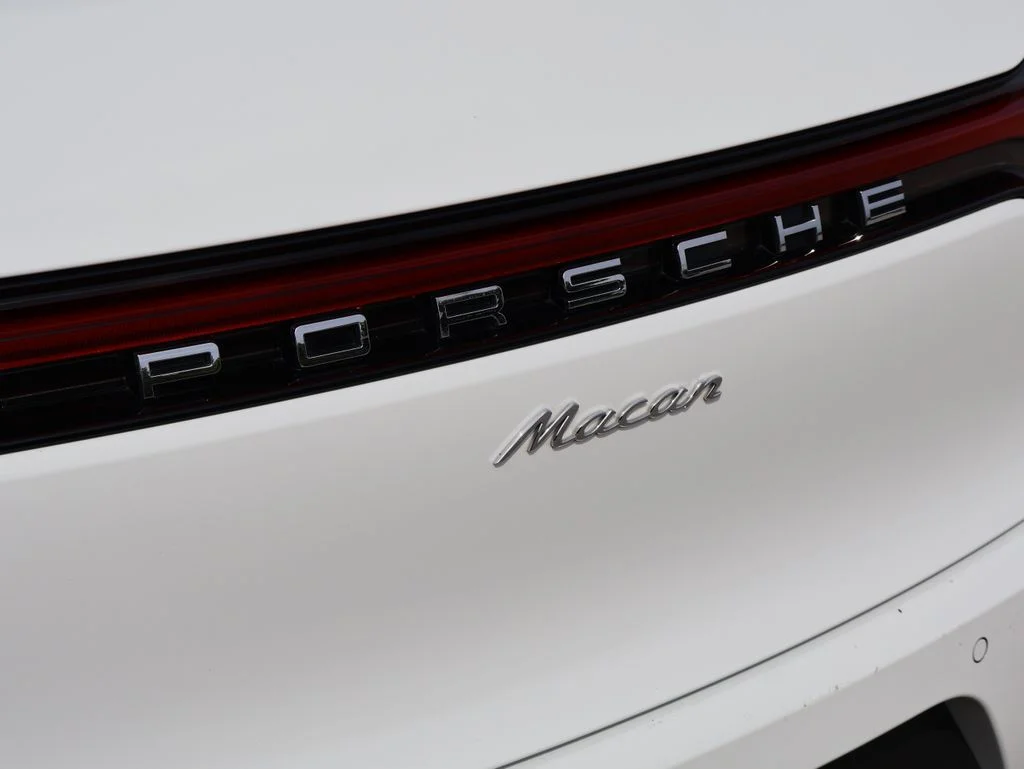 Used 2021 White Porsche  image 6