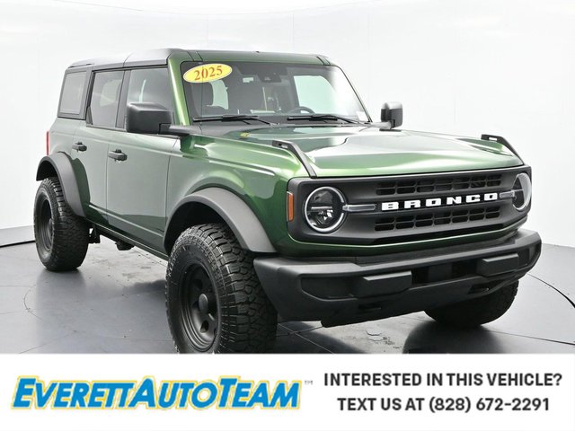 2025 Ford Bronco Base