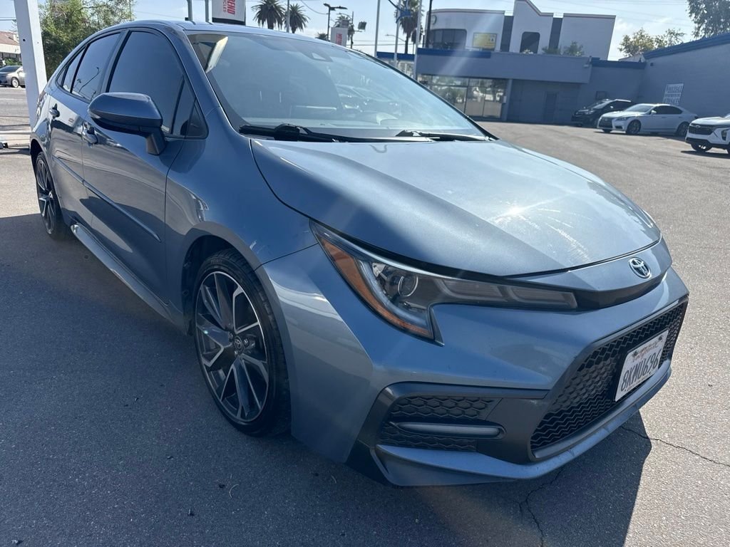 Used 2020 Blue Toyota SE image 1