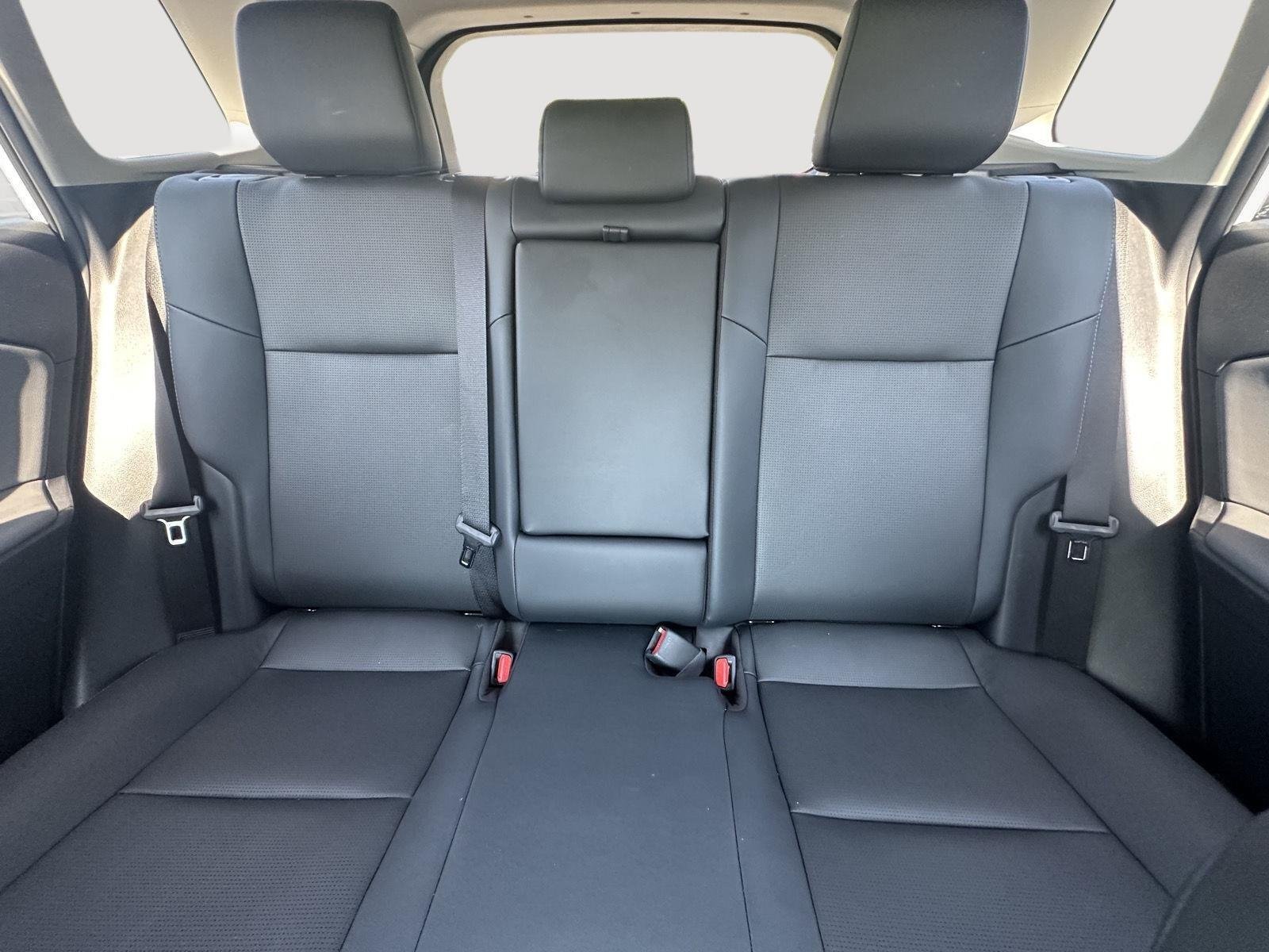 Used 2026 Ice Cap Toyota XLE Premium image 12
