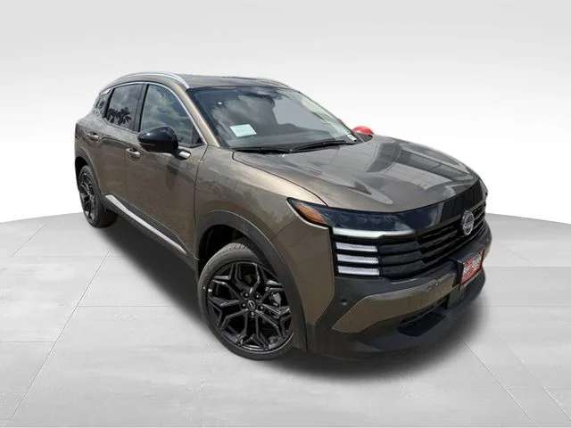 New 2026 Nissan Kicks SR FWD Crossover