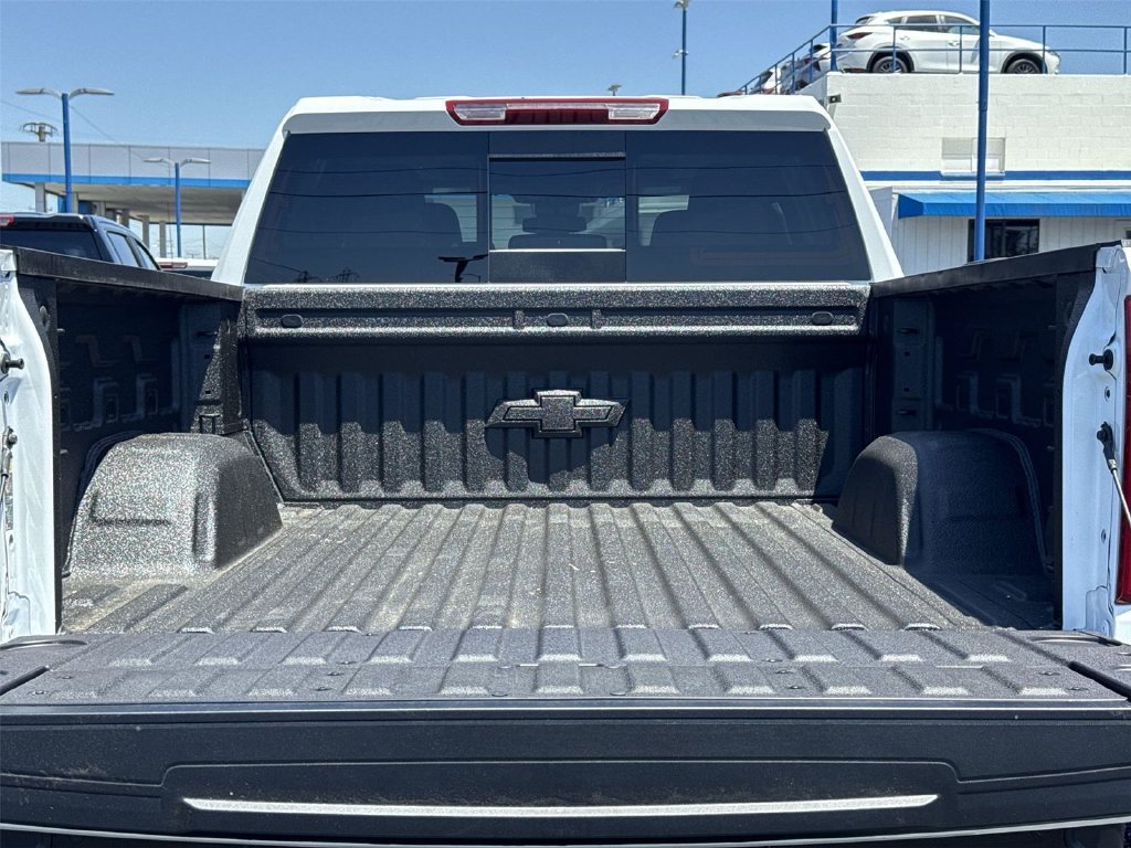 New 2026 Summit White Chevrolet LT Trail Boss image 29