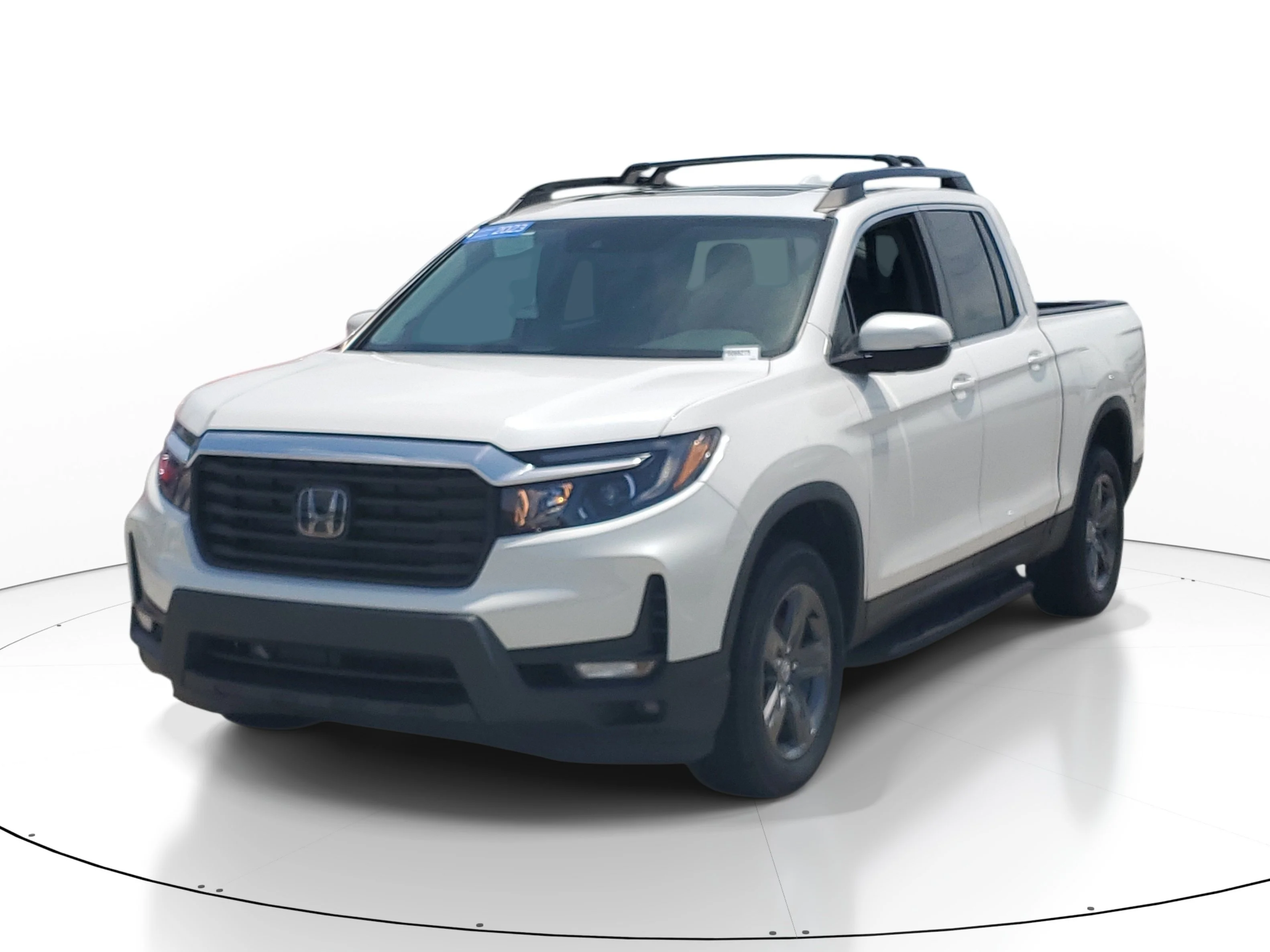 Used 2023 Platinum White Honda RTL image 2