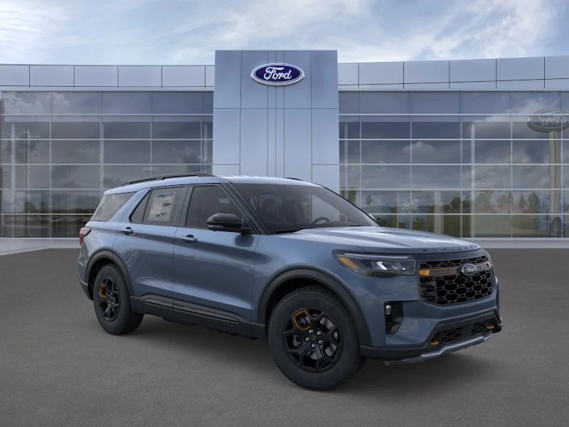 New 2026 Vapor Blue Metallic Ford Tremor® image 30