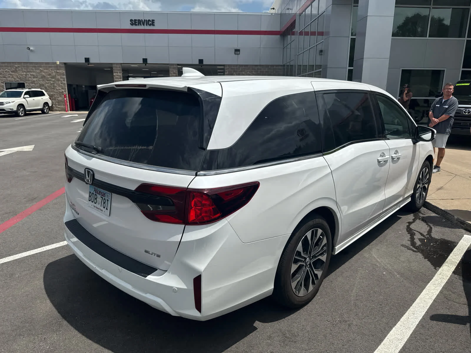 Used 2025 Platinum White Pearl Honda Elite image 4