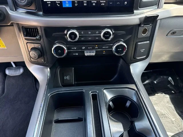 Used 2024 Black Ford XLT image 42