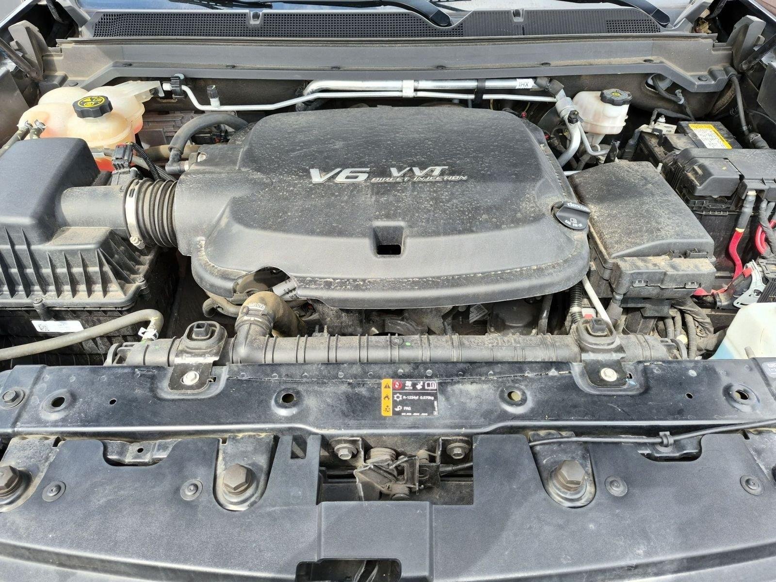 Used 2022 Black Chevrolet 4WD Z71 image 19