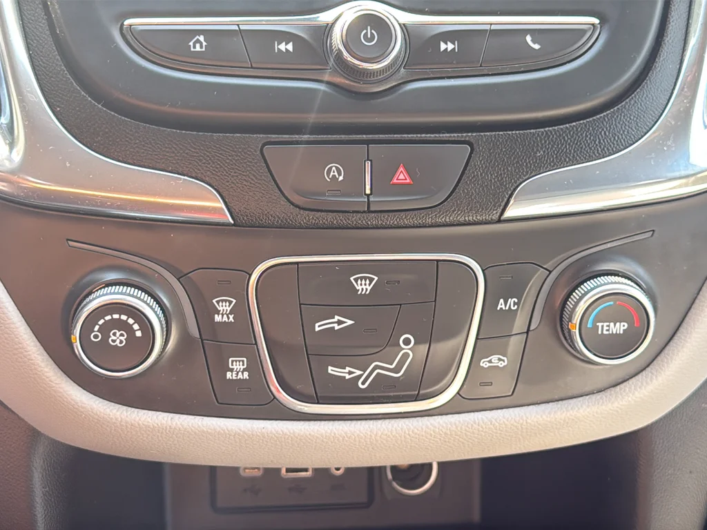 Used 2022 Gray Chevrolet LT image 24
