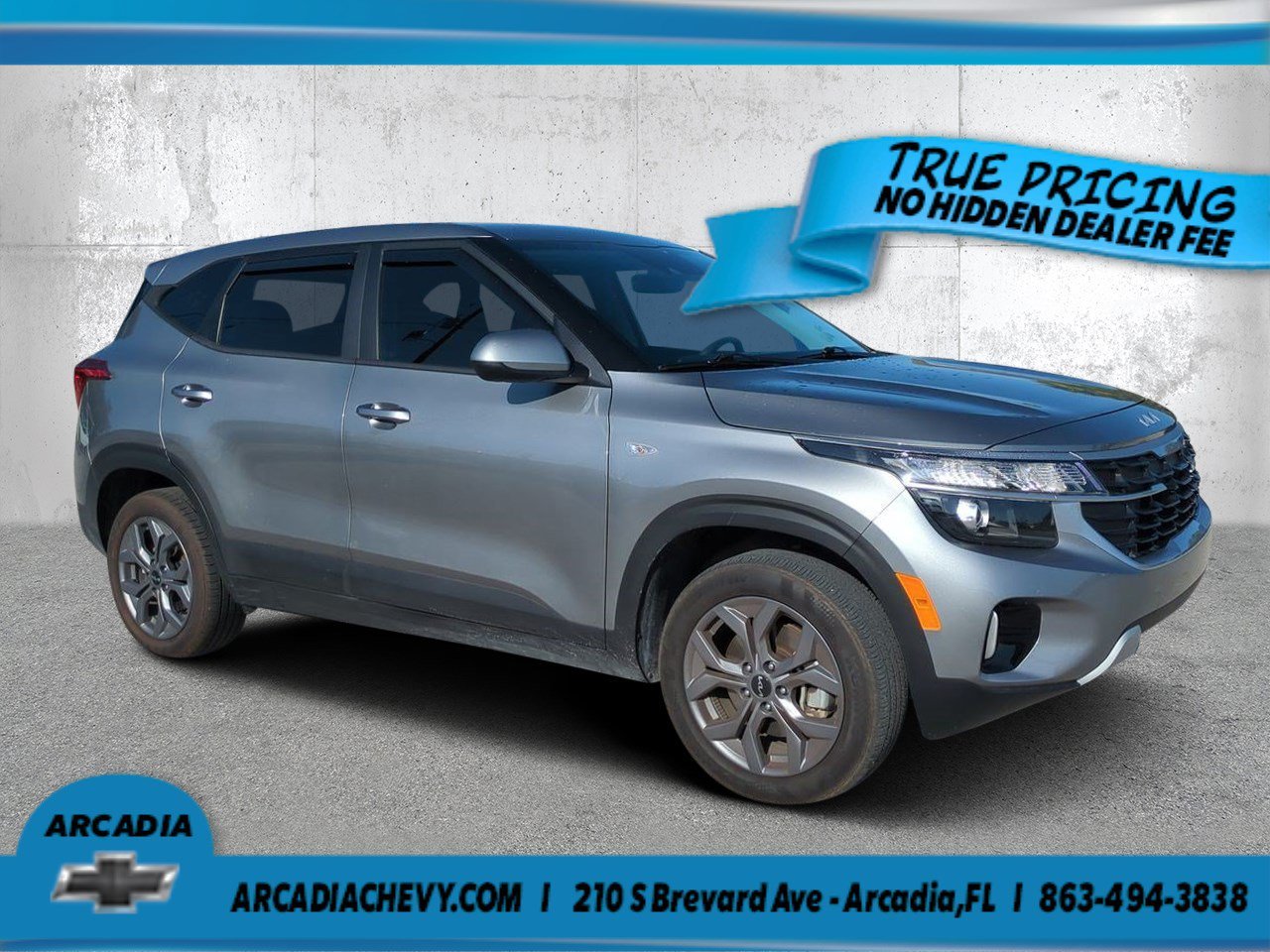 Used 2024 Steel Gray Kia LX image 1