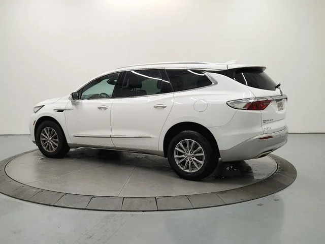 Used 2023 White Buick Essence image 6