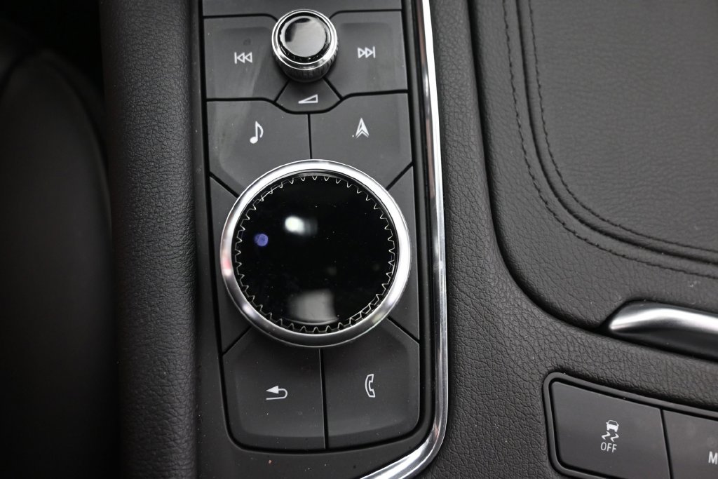 Used 2025 Black Cadillac Premium Luxury image 22