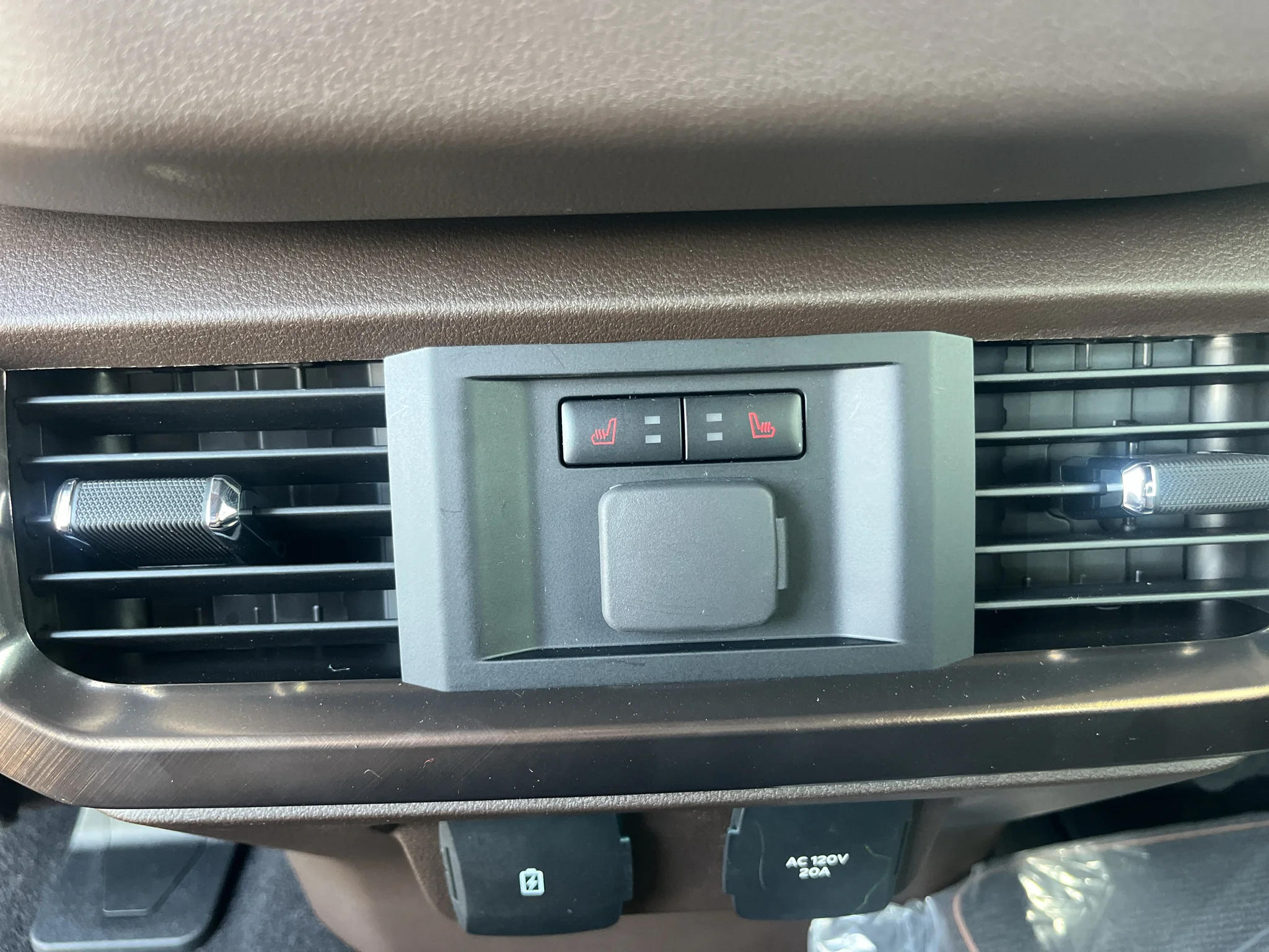 New 2026 Ruby Red Metallic Tinted Clearcoat Ford King Ranch® image 12