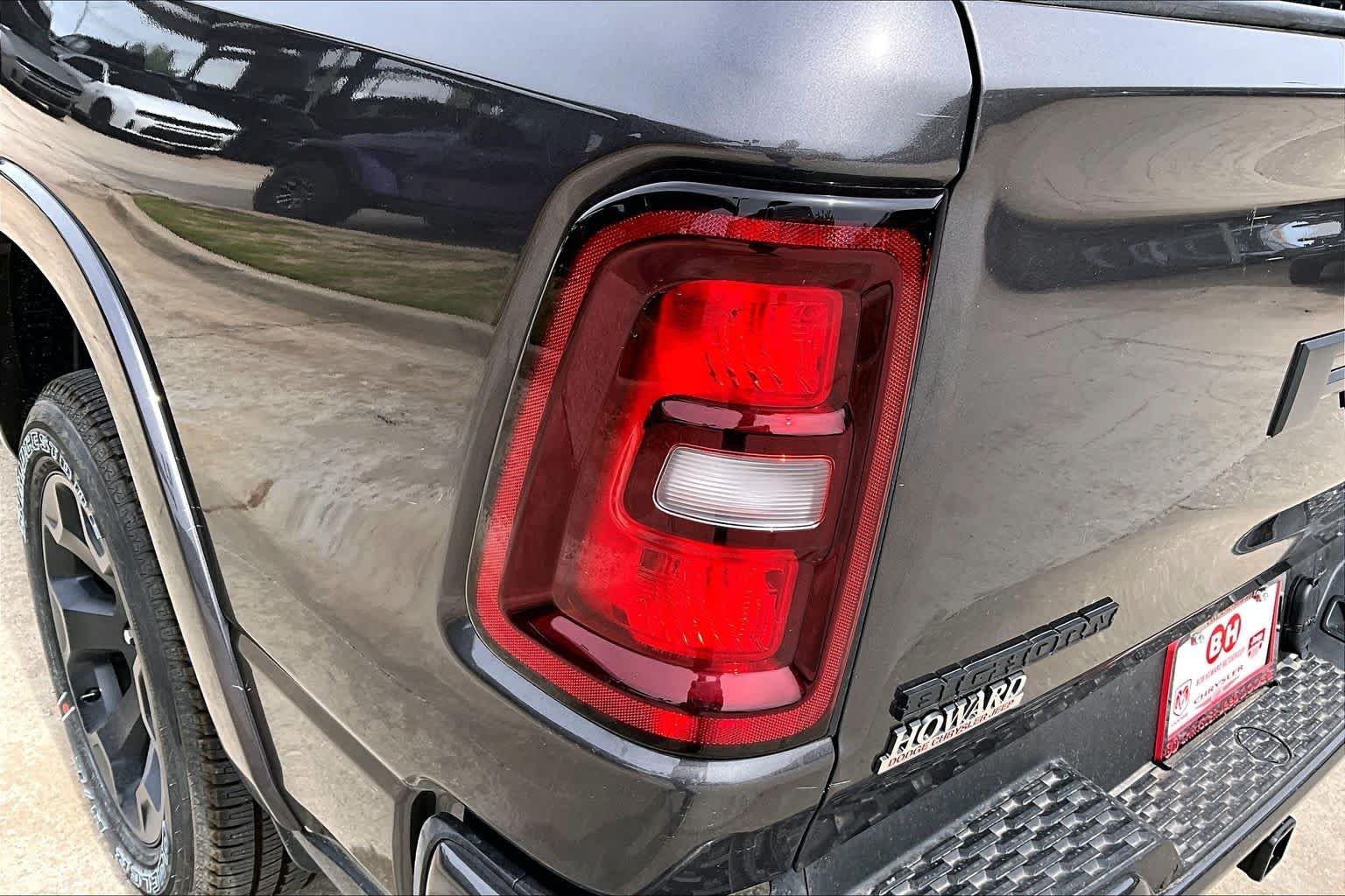 New 2026 Granite Crystal Metallic Clear-Coat Exterior Paint RAM Big Horn image 15
