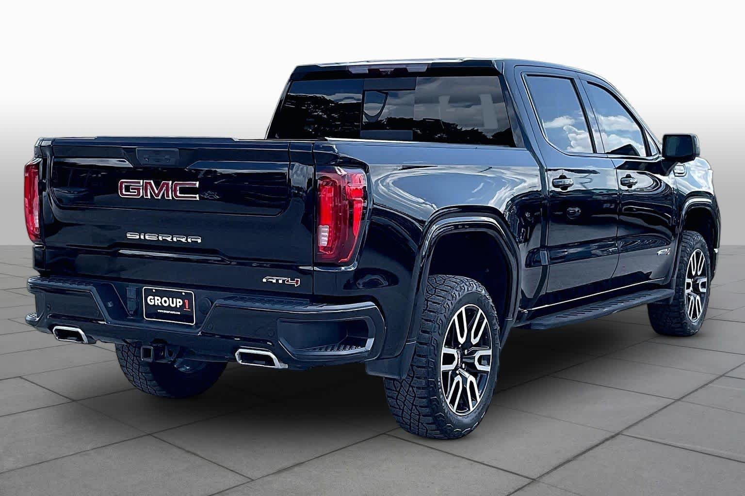 Used 2022 Onyx Black GMC AT4 image 13