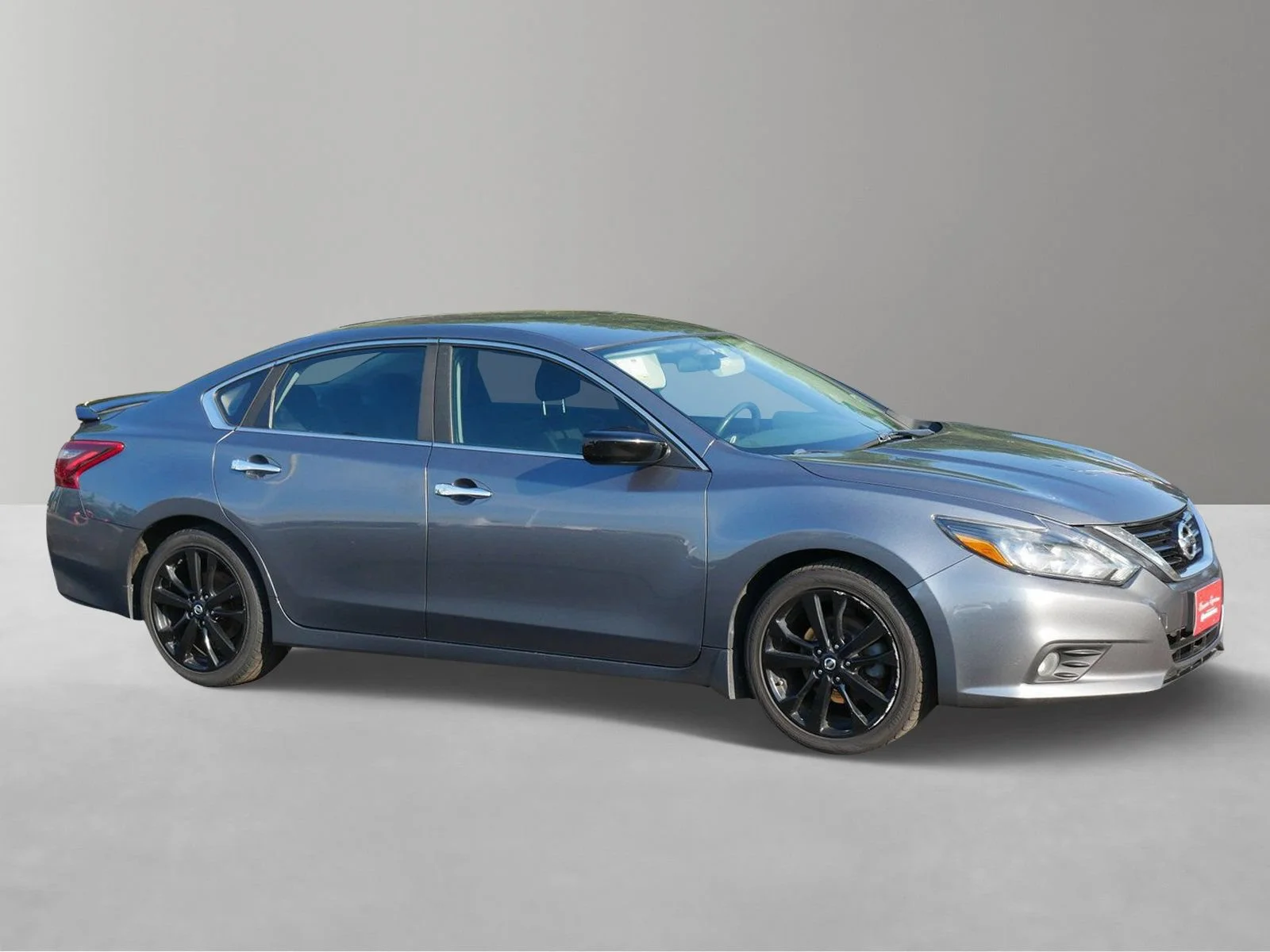 Used 2017 Nissan Altima SR with VIN 1N4AL3AP9HC274600 for sale in White Bear Lake, Minnesota