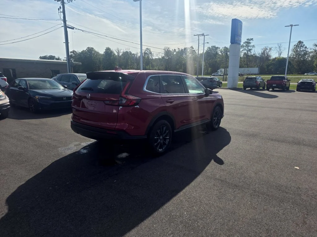 New 2027 Radiant Red Metallic Honda EX-L image 3